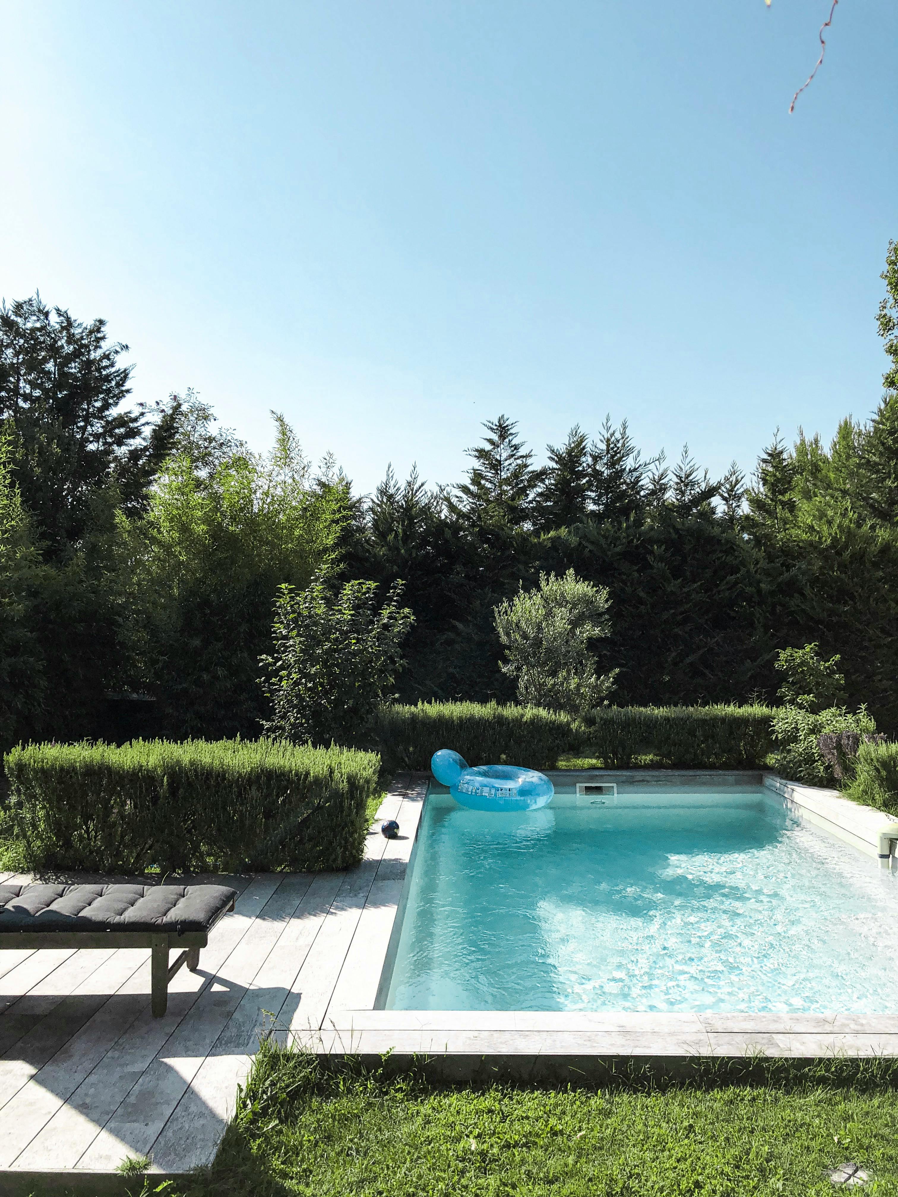 Regular pool maintenance Auckland